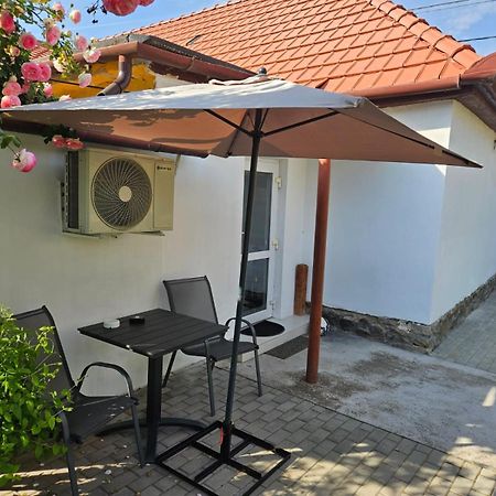 Seventeen -Apartament La Casa Arad Exterior foto